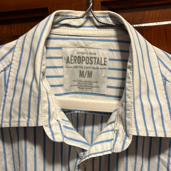 Vintage Aeropostale Shirt. Mens Size Medium. Excellent Condition. - Picture 6 of 7